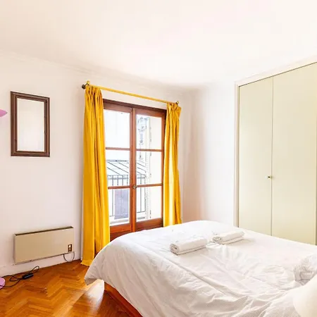 Guestready - Parisian Charm Steps From Pantheon *